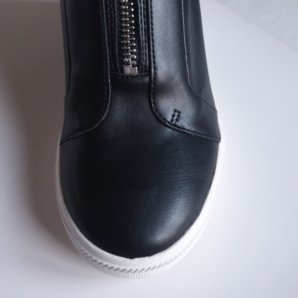 DKNY Connie Slip-On Wedge Sneakers Sz 7 - Picture 4 of 15